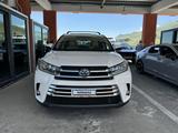 Toyota Highlander 2019 года за 20 800 000 тг. в Алматы – фото 3