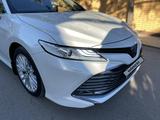 Toyota Camry 2019 годаүшін12 500 000 тг. в Караганда – фото 3