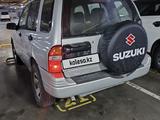 Suzuki Grand Vitara 2001 года за 1 800 000 тг. в Алматы – фото 4
