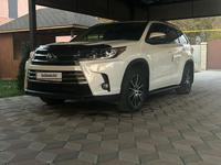 Toyota Highlander 2018 года за 20 000 000 тг. в Алматы