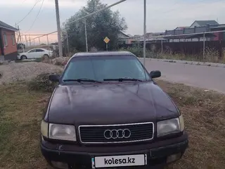 Audi 100