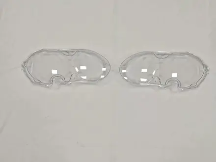 Стекла и корпуса фар Bentley за 10 000 тг. в Алматы