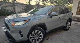 Toyota RAV4 2020 годаүшін11 800 000 тг. в Актау