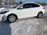 Hyundai Accent 2021 года за 7 800 000 тг. в Уральск – фото 2