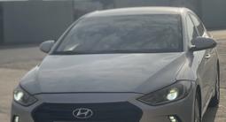 Hyundai Elantra 2018 года за 4 200 000 тг. в Атырау