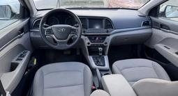 Hyundai Elantra 2018 года за 4 200 000 тг. в Атырау – фото 5