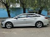 Hyundai Sonata 2017 года за 8 950 000 тг. в Петропавловск – фото 2
