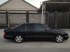 Mercedes-Benz E-Class, 2001