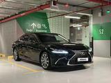 Lexus ES 250 2019 годаfor22 500 000 тг. в Астана – фото 3