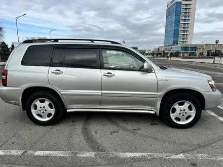 Toyota Highlander 2005 года за 7 500 000 тг. в Талдыкорган – фото 2