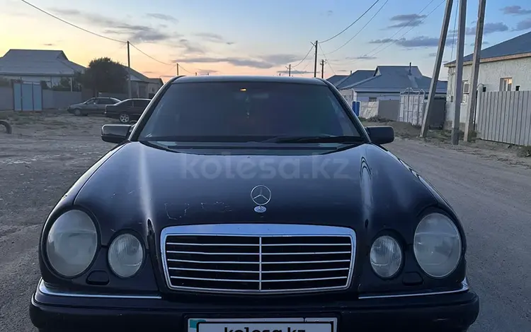 Mercedes-Benz E 320 1997 года за 2 700 000 тг. в Байконыр