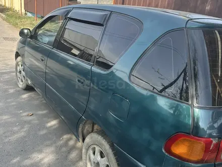 Toyota Ipsum 1996 года за 2 850 000 тг. в Алматы – фото 4