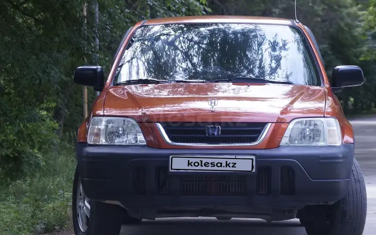 Honda CR-V 1997 годаүшін3 300 000 тг. в Алматы