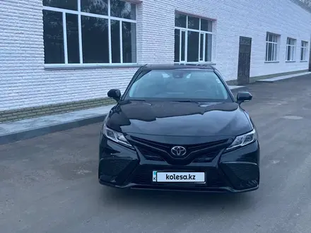 Toyota Camry 2023 года за 14 000 000 тг. в Павлодар