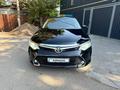 Toyota Camry 2015 года за 12 800 000 тг. в Алматы – фото 2