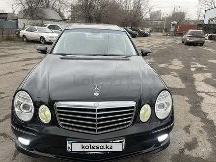 Mercedes-Benz E 500 2008 года за 8 850 000 тг. в Алматы – фото 56