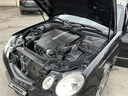 Mercedes-Benz E 500 2008 года за 8 850 000 тг. в Алматы – фото 11