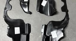 Боковая защита двигателя пыльник Land Cruiser 100 за 18 000 тг. в Алматы