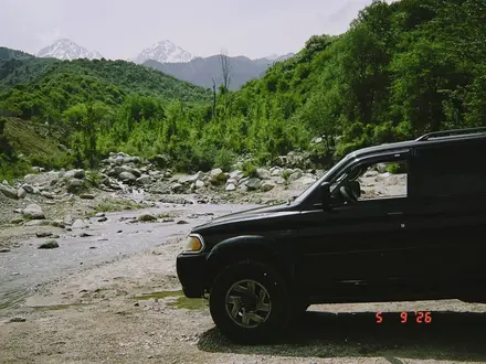 Mitsubishi Montero Sport 2002 года за 4 500 000 тг. в Алматы – фото 2