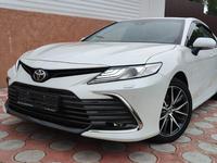 Toyota Camry 2021 года за 16 200 000 тг. в Павлодар