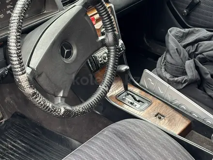 Mercedes-Benz E 230 1991 года за 1 500 000 тг. в Актау – фото 15