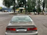 Toyota Camry 2000 годаfor3 200 000 тг. в Алматы – фото 2