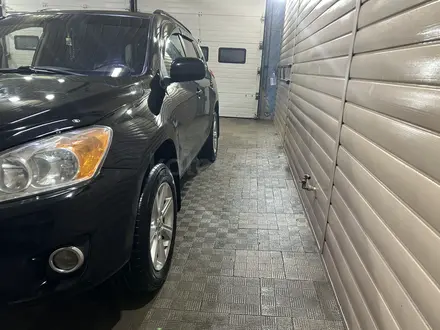 Toyota RAV4 2011 года за 7 000 000 тг. в Астана – фото 4