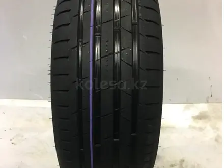 Nokian Tyres 235/65R18 Hakka Black 2 SUVүшін93 000 тг. в Алматы