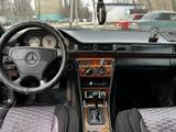 Mercedes-Benz E 280 1993 года за 1 500 000 тг. в Шымкент – фото 4