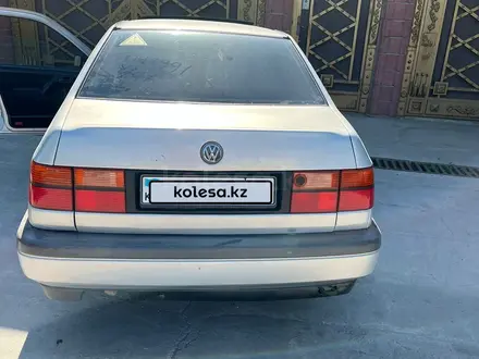 Volkswagen Vento 1995 года за 1 350 000 тг. в Айтеке би – фото 4