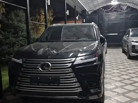 Lexus LX 600 2022 года за 71 500 000 тг. в Шымкент