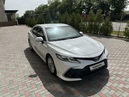 Toyota Camry 2021 года за 12 000 000 тг. в Алматы – фото 13