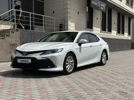 Toyota Camry 2021 года за 12 000 000 тг. в Алматы – фото 16