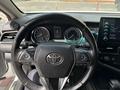 Toyota Camry 2021 года за 12 000 000 тг. в Алматы – фото 28