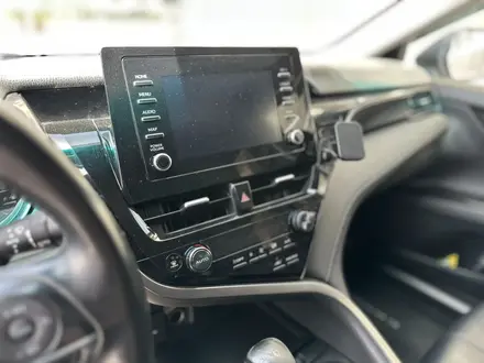 Toyota Camry 2021 года за 12 000 000 тг. в Алматы – фото 31