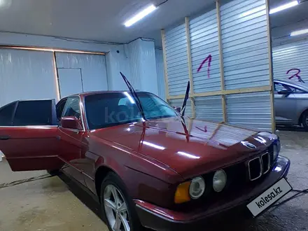 BMW 525 1991 года за 1 500 000 тг. в Кызылорда – фото 2