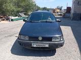Volkswagen Passat 1992 года за 1 350 000 тг. в Семей