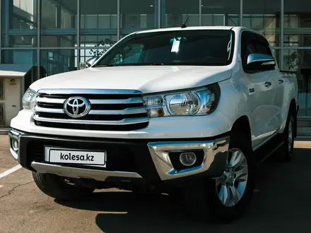 Toyota Hilux 2019 года за 16 800 000 тг. в Актау