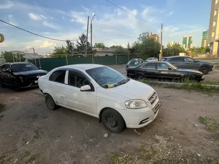 Chevrolet Aveo 2011 года за 2 000 000 тг. в Астана – фото 5