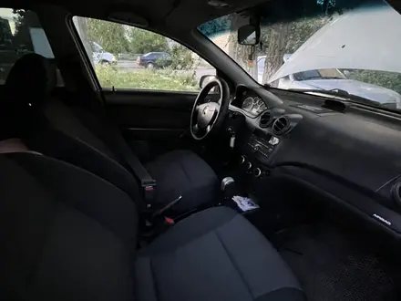 Chevrolet Aveo 2011 года за 2 000 000 тг. в Астана – фото 8