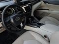 Toyota Camry 2019 года за 12 800 000 тг. в Атырау – фото 7