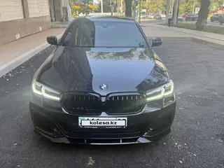 BMW 518