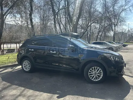 Kia Rio X-Line 2022 года за 10 000 000 тг. в Алматы – фото 2