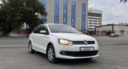 Volkswagen Polo 2015 года за 5 200 000 тг. в Уральск – фото 2