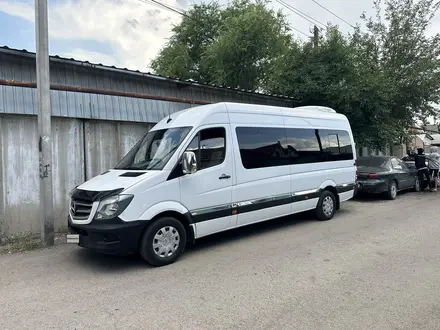 Mercedes-Benz Sprinter 2016 года за 17 500 000 тг. в Алматы – фото 3