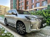 Lexus LX 570 2022 года за 47 000 000 тг. в Алматы