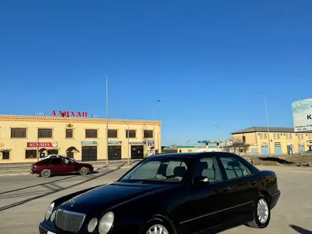 Mercedes-Benz E 320 2002 года за 4 500 000 тг. в Актау – фото 4