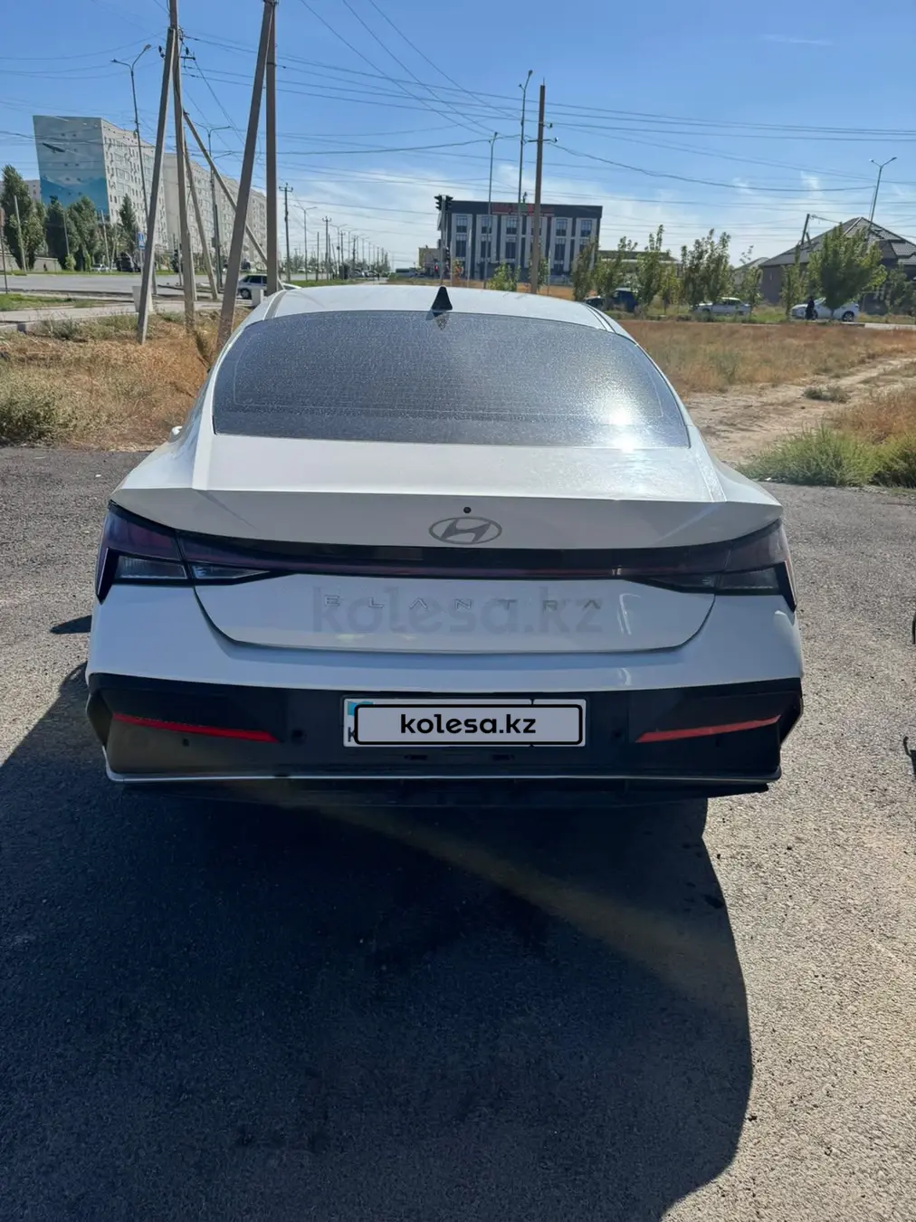 Hyundai Elantra, 2023