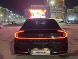 Hyundai Sonata 2022 годаүшін11 500 000 тг. в Астана – фото 3
