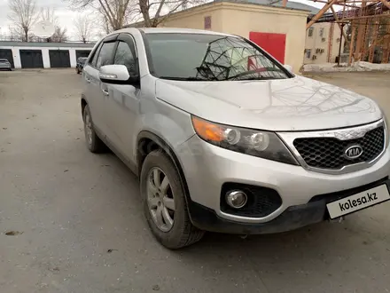 Kia Sorento 2012 года за 7 500 000 тг. в Костанай – фото 2